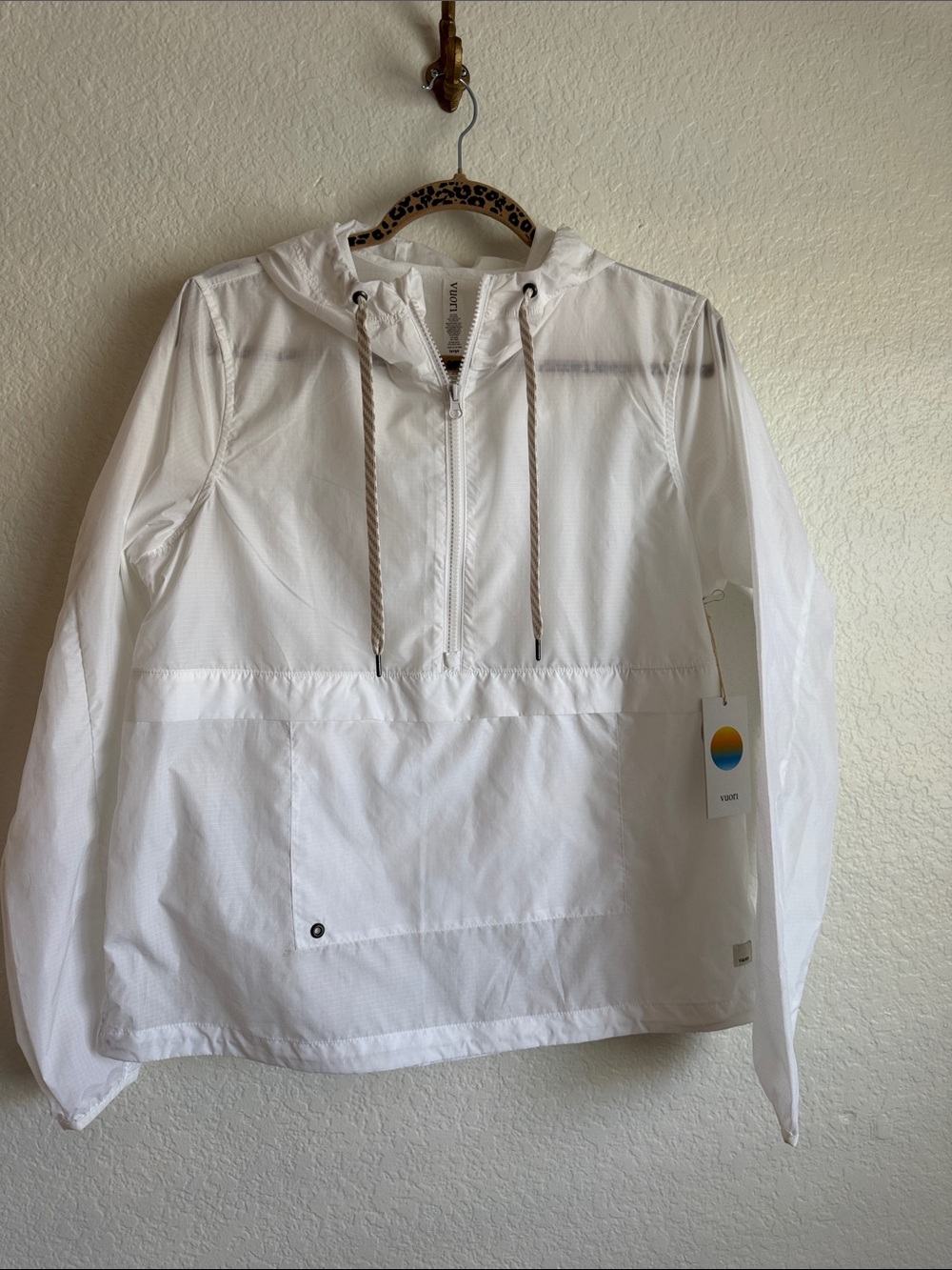 Vuori White Half-Zip Windbreaker Hoodie-Saltwater Anorak